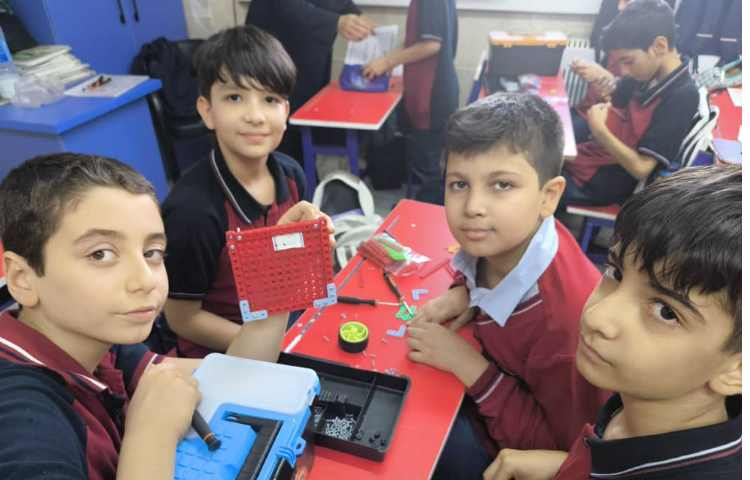 تکمیل قاب عکس و پایه 4