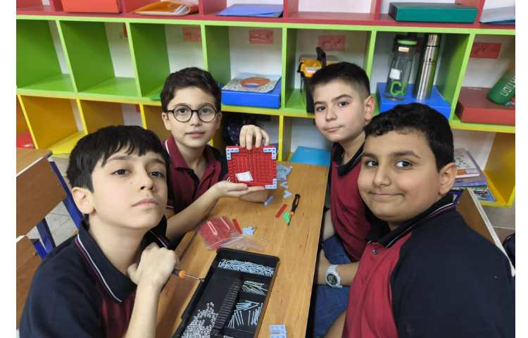 تکمیل قاب عکس و پایه 4