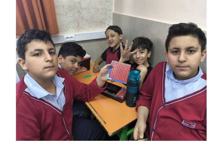 تکمیل قاب عکس و پایه 5