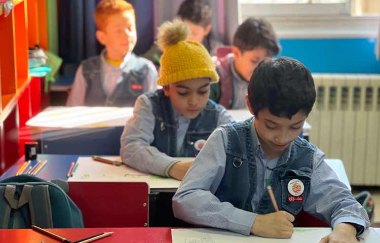 تکمیل کار نمایشگاه 13