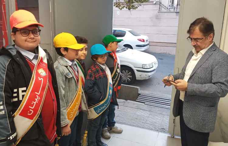 تیم خوشآمد گویی طرح چهار خانه همه گروه ها 4