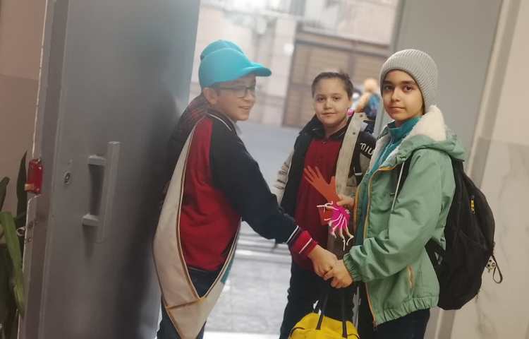 تیم خوشامدگویی طرح چهارخانه گروه آبی 2