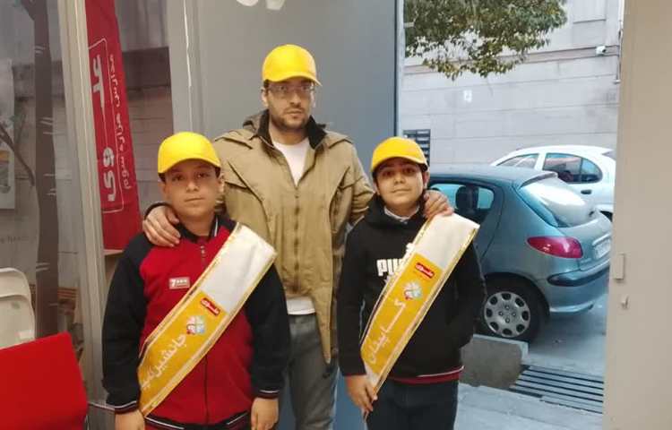 تیم خوشامدگویی طرح چهارخانه گروه زرد 3