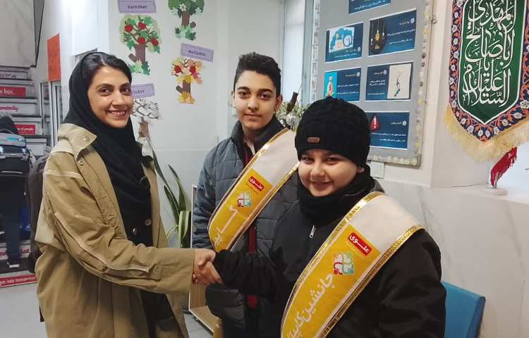 تیم خوشامدگویی طرح چهارخانه گروه زرد 3