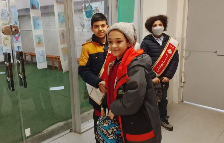 تیم خوشامدگویی طرح چهارخانه گروه قرمز 2