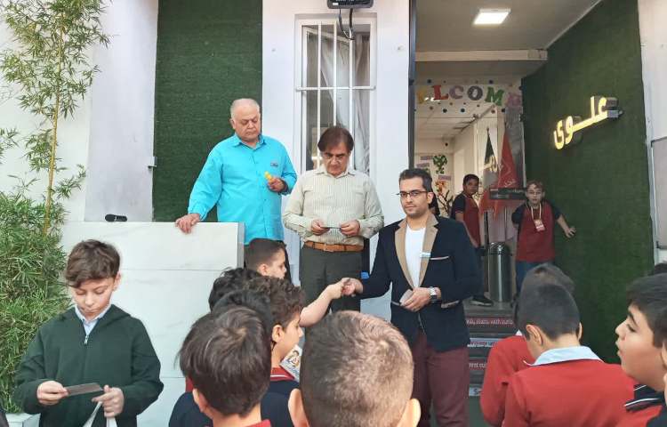 تیم خوشامدگویی طرح چهار خانه