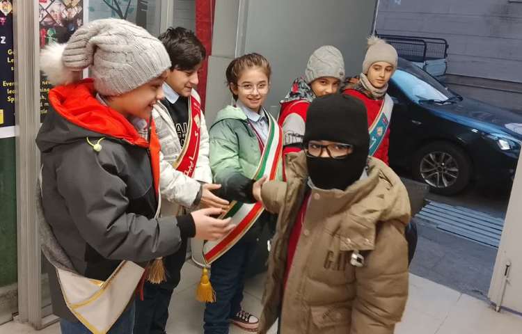 تیم خوش آمدگویی طرح چهارخانه همه گروه ها 3