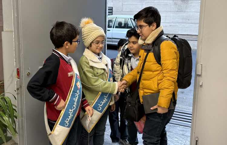 تیم خوش آمدگویی طرح چهارخانه گروه آبی 2