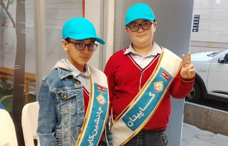 تیم خوش آمدگویی طرح چهارخانه گروه آبی 2