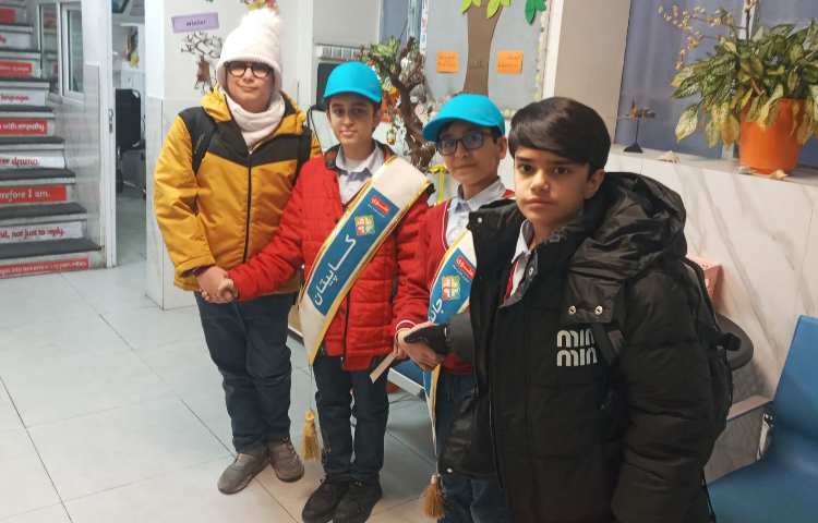 تیم خوش آمدگویی طرح چهارخانه گروه آبی 3