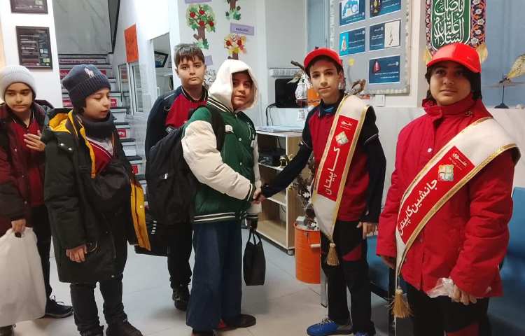 تیم خوش آمدگویی طرح چهارخانه گروه قرمز 2