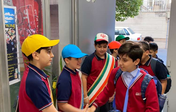 تیم خوش آمدگویی طرح چهارخانه 2