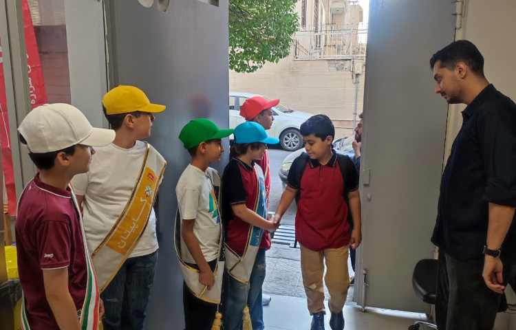 تیم خوش آمدگویی 1