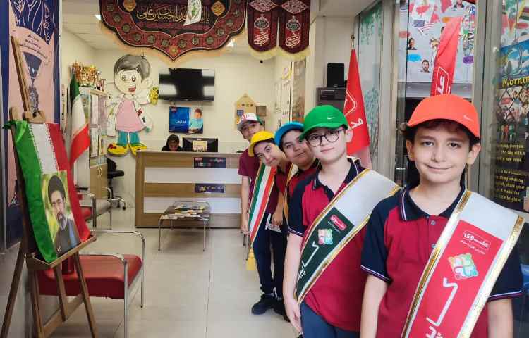 تیم خوش آمد گویی طرح چهارخانه همه گروه ها