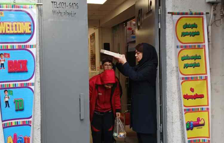 تیم منتخب شطرنج مدرسه جهت اعزام به مسایقات منطقه 1