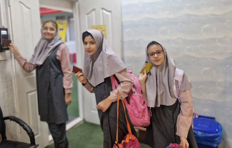 ثبت تردد الکترونیکی 2