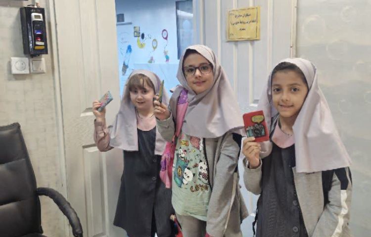 ثبت تردد و کنترل ورود و خروج دانش آموزان 2