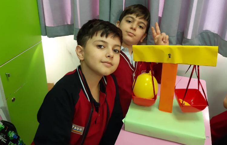 جرم هوای درون بادکنک (حالت مواد) 4