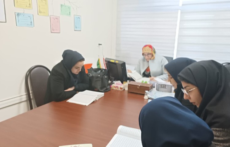 جزخوانی قرآن همزمان با فرارسیدن ماه مبارک رمضان 4