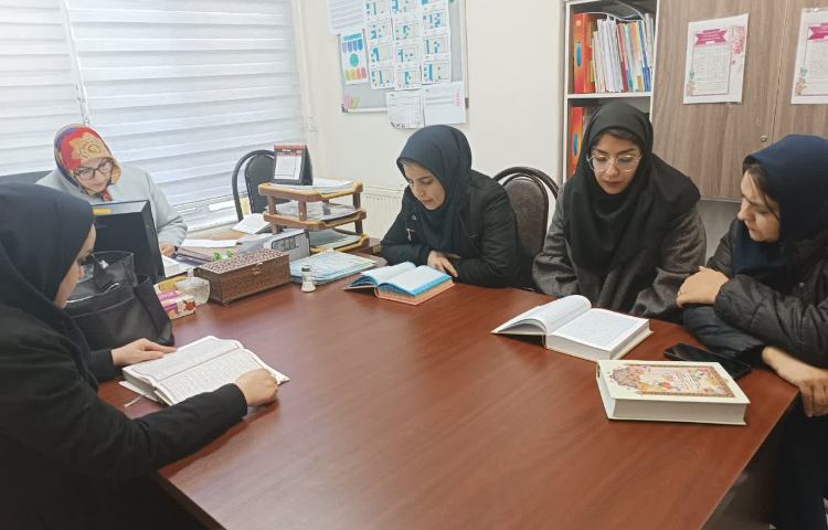 جزخوانی قرآن همزمان با فرارسیدن ماه مبارک رمضان