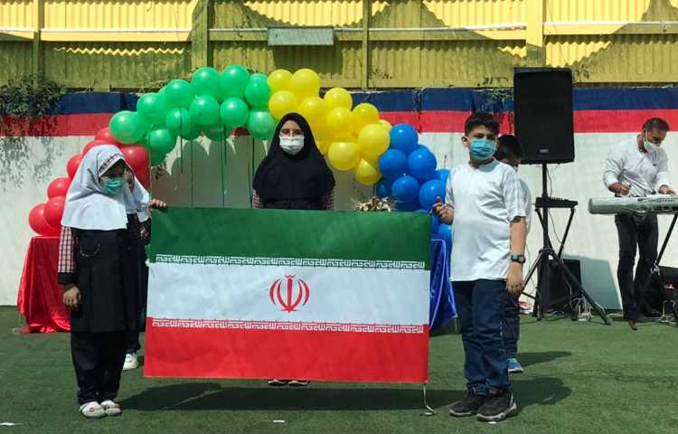 جشنواره اختتامیه دبستان های علوی 1