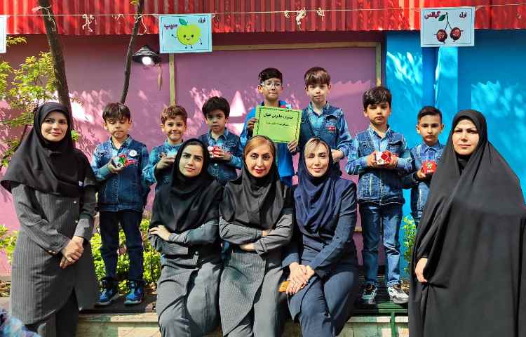 :جشنواره جابربن حیان (برگزاری نمایشگاه جابربن حیان و تقدیر از شرکت کنندگان)