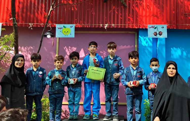 :جشنواره جابربن حیان (برگزاری نمایشگاه جابربن حیان و تقدیر از شرکت کنندگان) 2