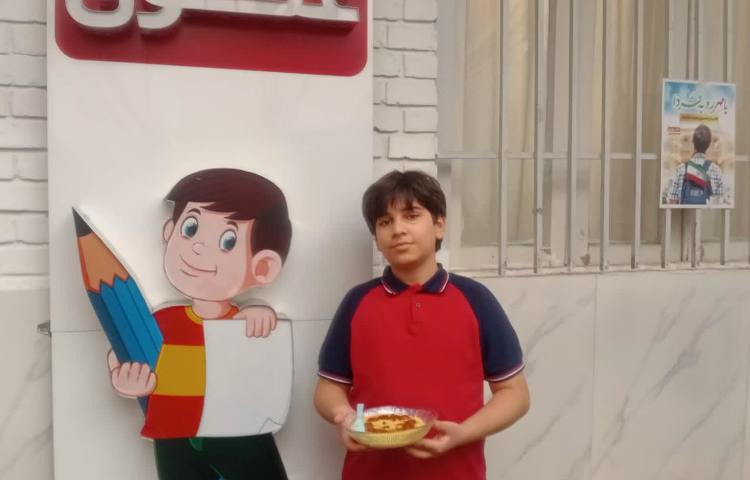 جشنواره عذا دبستان علوی 6