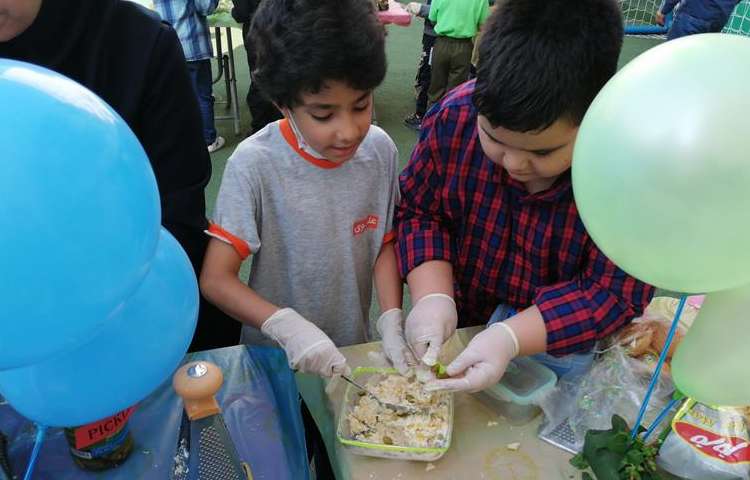 جشنواره غذای سالم دبستان علوی 11