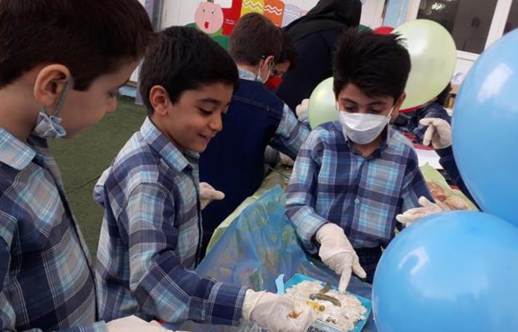 جشنواره غذای سالم دبستان علوی 17