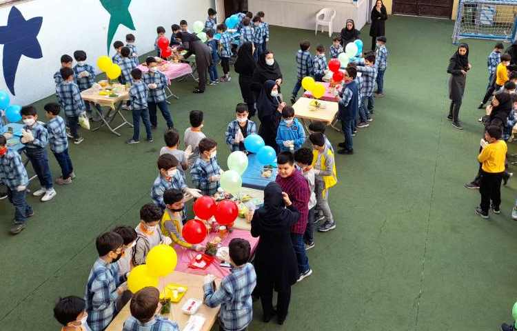 جشنواره غذای سالم دبستان علوی 37