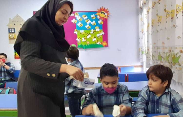 جشنواره غذای سالم دبستان علوی 40