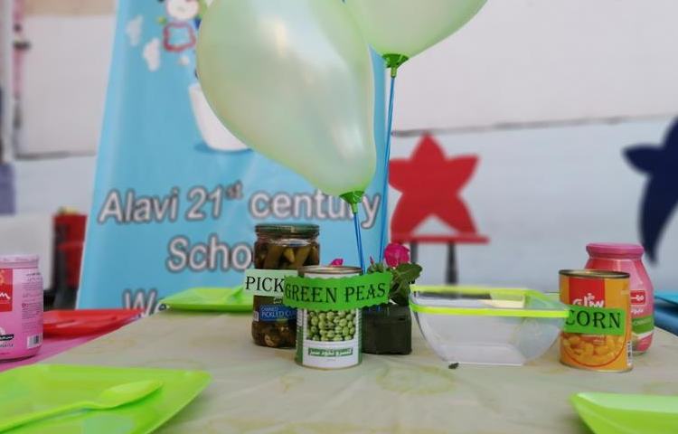 جشنواره غذای سالم دبستان علوی 6