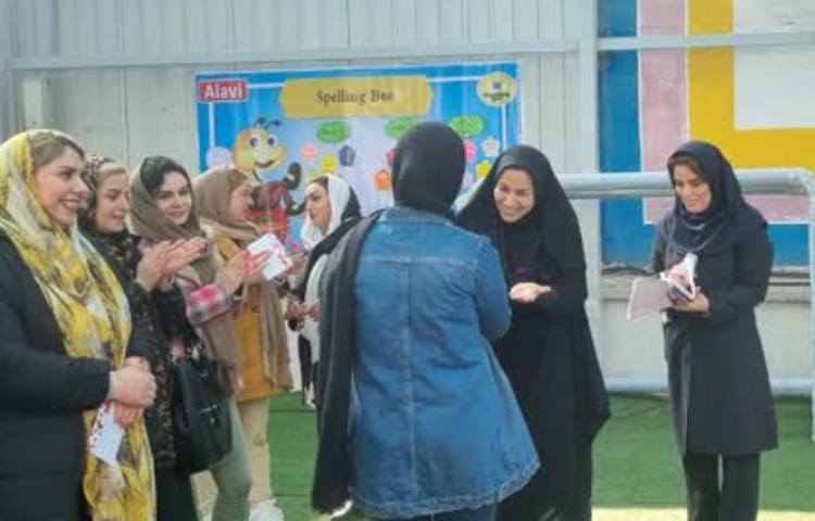 جشنواره غذای سالم و مسابقه ورزشی اولیا به همراه دانش آموزان 14