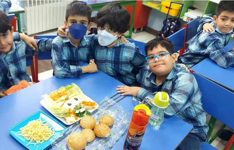 جشنواره غذای سالم پایه دوم 15