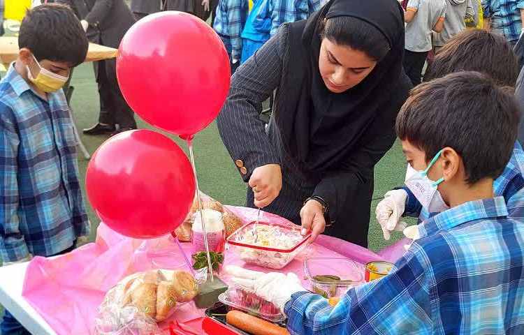 جشنواره غذای سالم پایه دوم 7