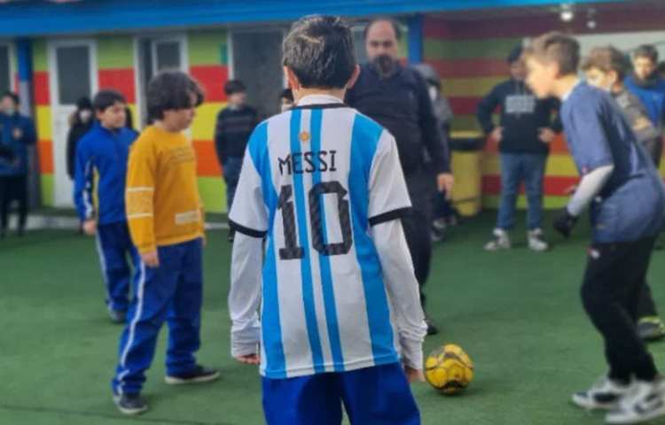 جشنواره مسابقات ورزشی دبستان علوی 1