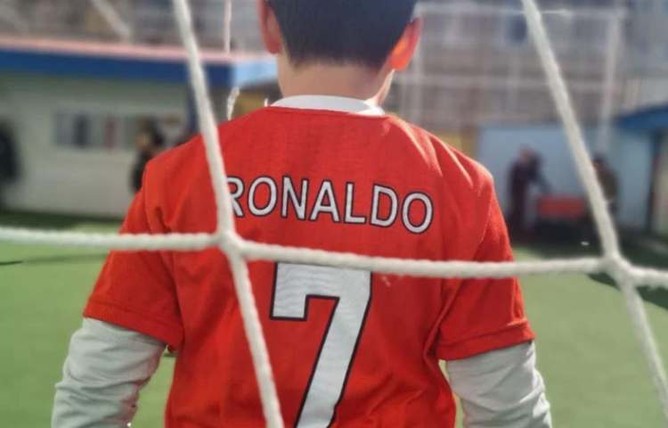 جشنواره مسابقات ورزشی دبستان علوی 6