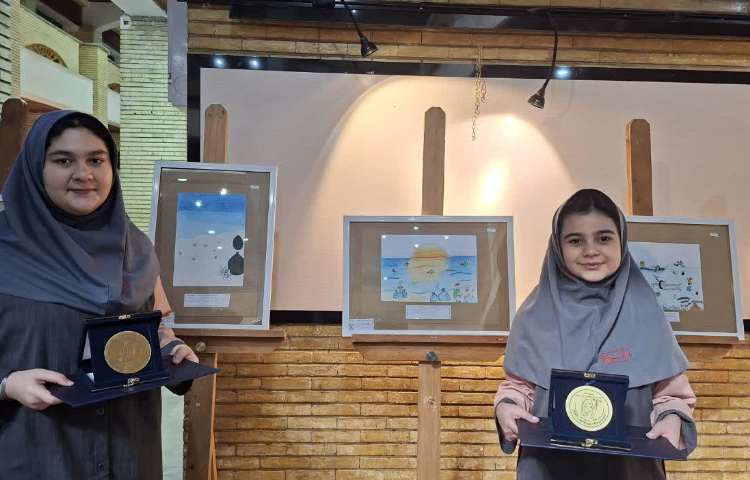 جشنواره هنر دوسالانه 4