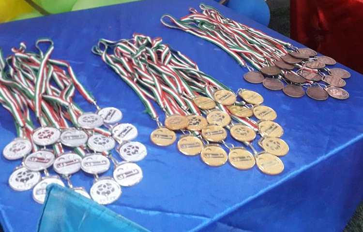 جشنواره ورزشی بین شعب دبستان های علوی 2