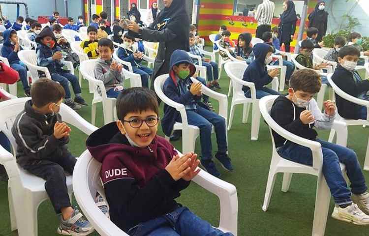 جشن آب دانش آموزان پایه اول دبستان 14