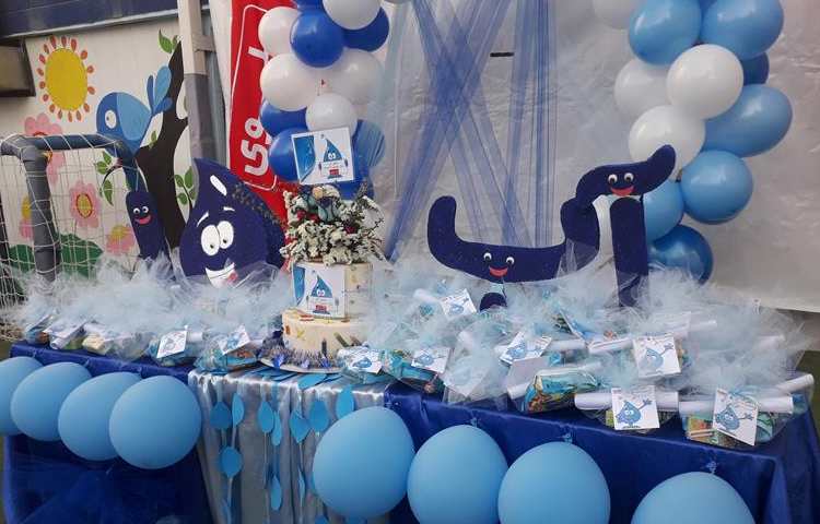 جشن آب دانش آموزان پایه اول دبستان 3