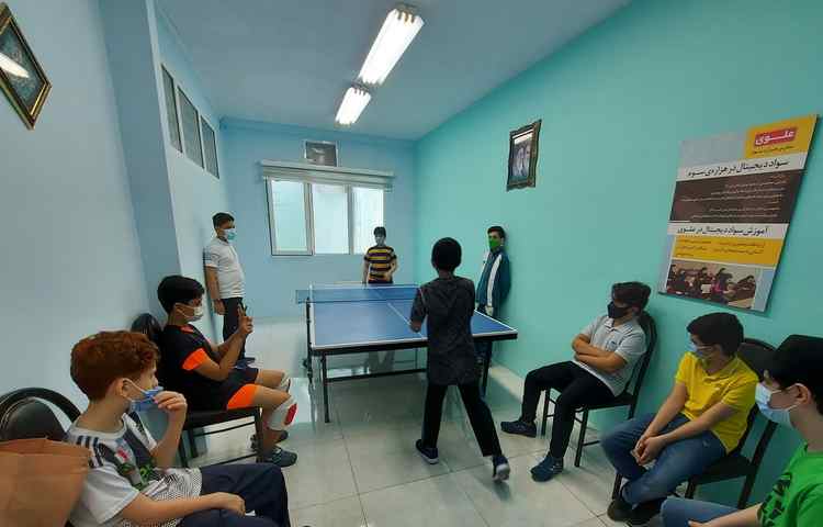 جشن آشنایی با مدرسه دانش آموزان پایه هفتم 13