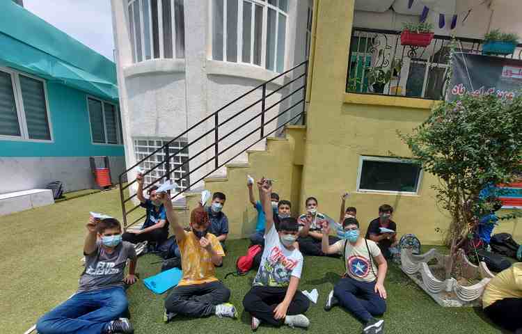 جشن آشنایی با مدرسه دانش آموزان پایه هفتم 29