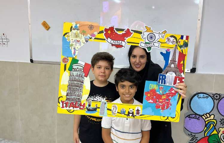 جشن اختتامیه پایگاه تابستانی کلاس Movers 12 و Movers 11 1