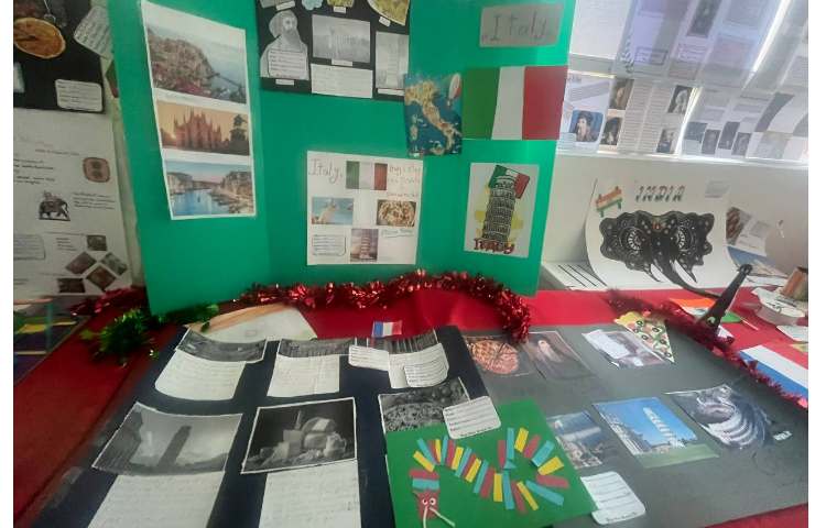 جشن اختتامیه پایگاه تابستانی کلاس Movers 12 و Movers 11 9