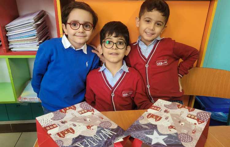 جشن اسم آقای آراز با تشکر از خانواده ی عزیز عسگرزاده 3