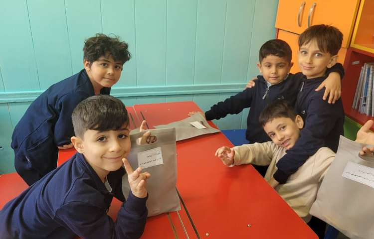 جشن اسم آقای آرتین، با تشکر از خانواده ی عزیز عرب 1