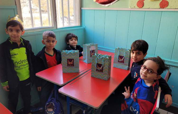 جشن اسم آقای آرشا اکبری 4