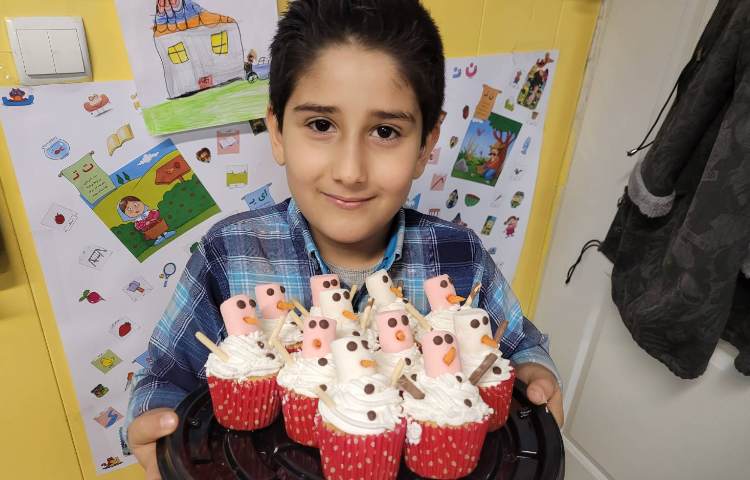 :جشن اسم آقای آرش رجایی، کلاس انگور 4